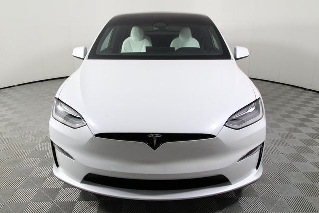 Tesla Model x (2022)