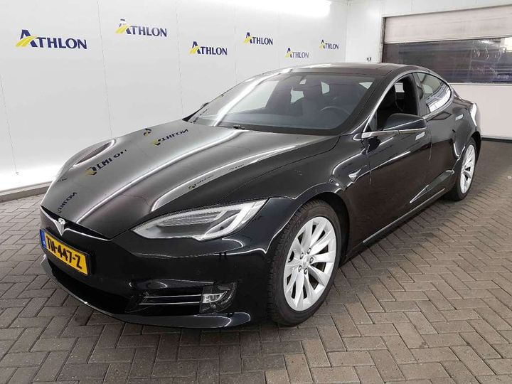 Tesla Model s (2018)