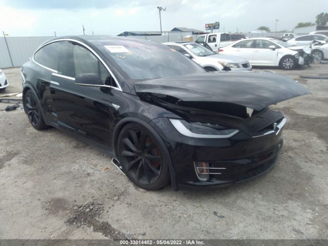Tesla Model x (2016)