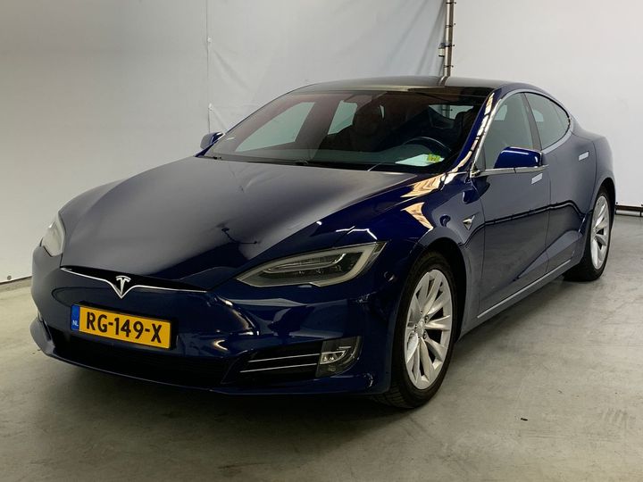 Tesla Model s (2017)