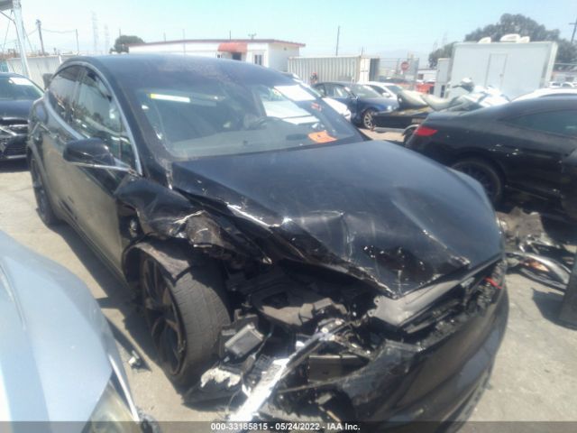 Tesla Model x (2019)