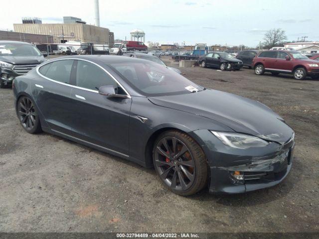 Tesla Model s (2019)
