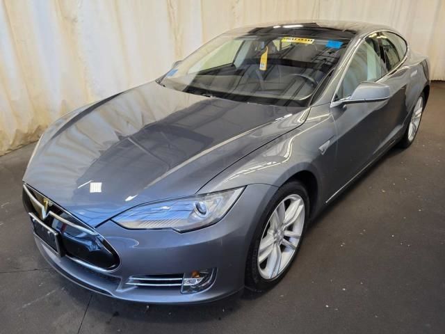 Tesla Model s (2014)