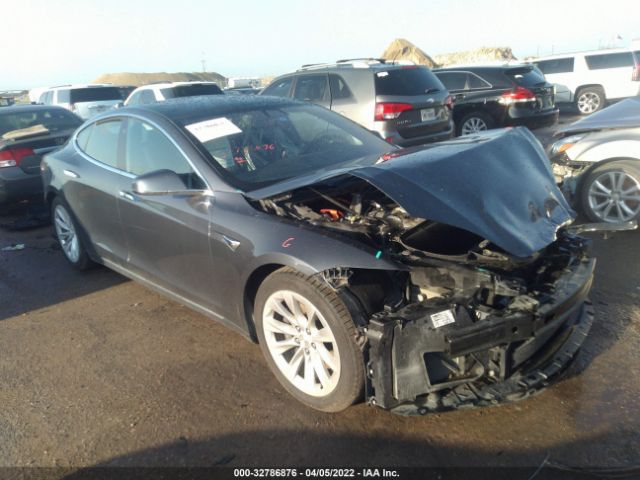 Tesla Model s (2020)