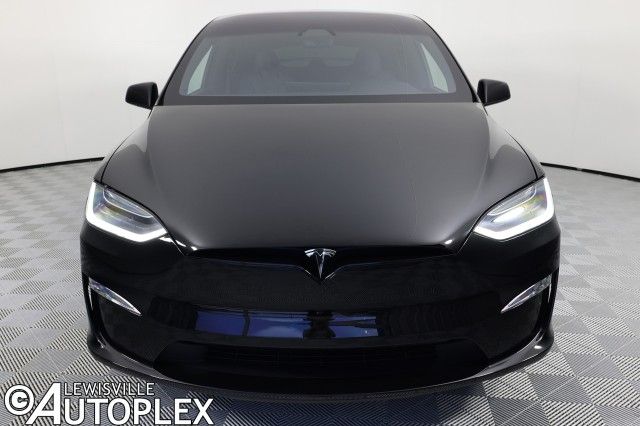 Tesla Model x (2022)