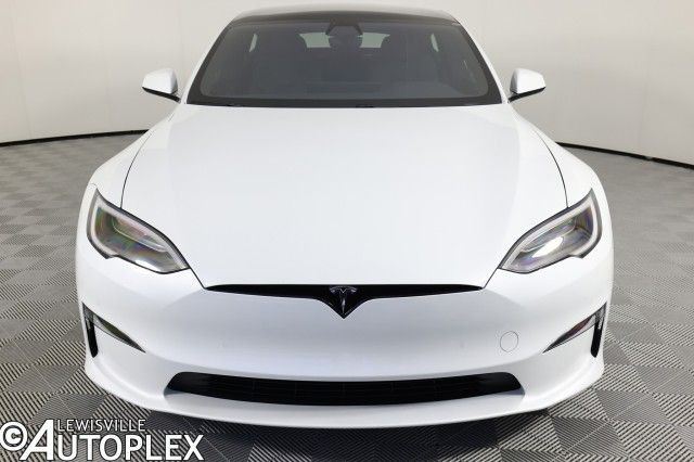 Tesla Model s (2021)