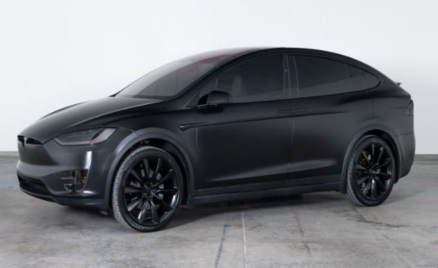Tesla Model x (2017)