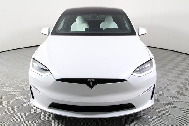 Tesla Model x (2022)