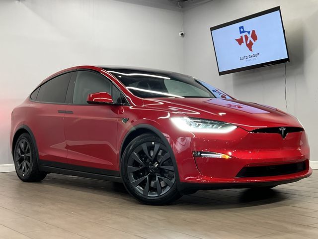 Tesla Model x (2022)