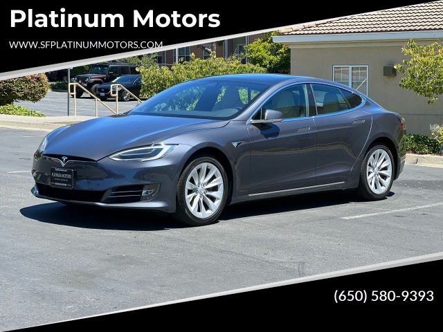 Tesla Model s (2019)