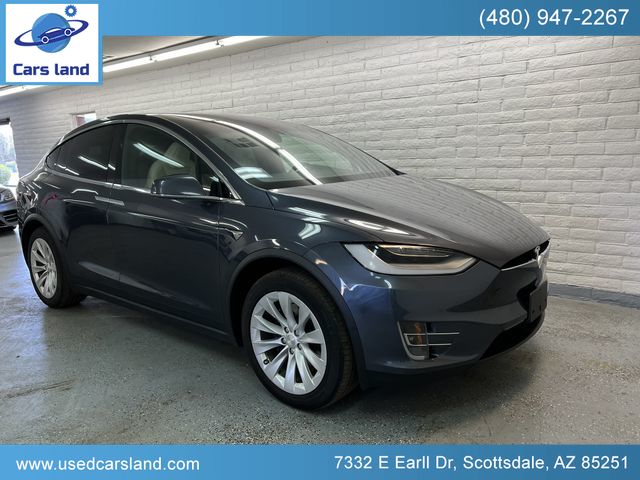Tesla Model x (2020)