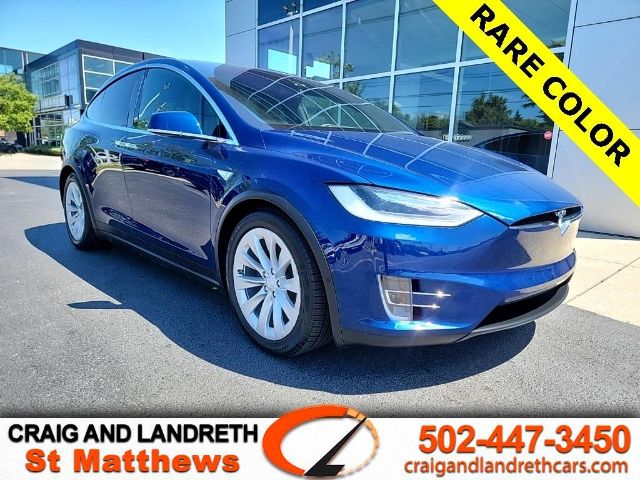 Tesla Model x (2016)