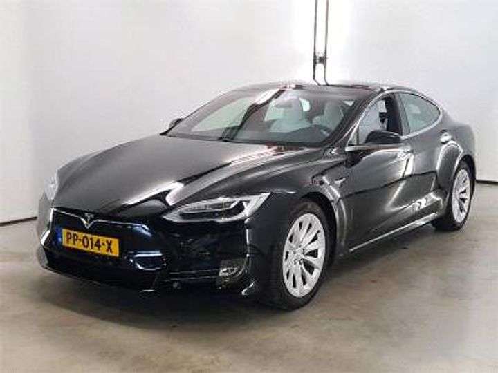 Tesla Model s (2017)