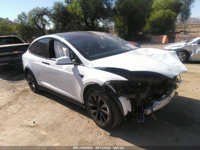 Tesla Model x (2022)