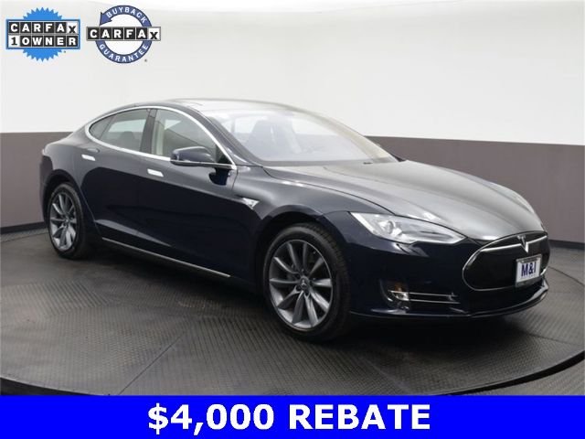 Tesla Model s (2013)