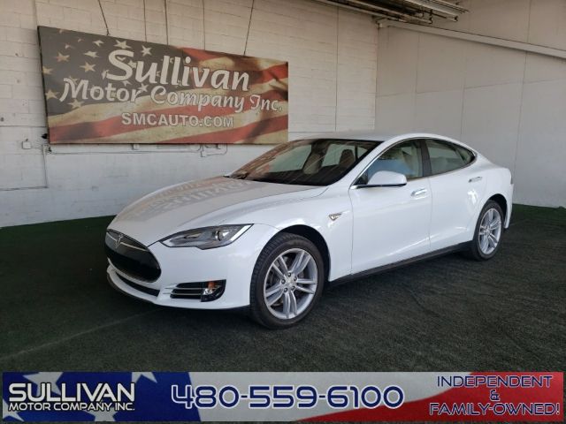 Tesla Model s (2013)