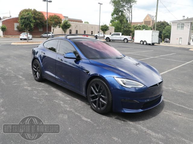 Tesla Model s (2021)