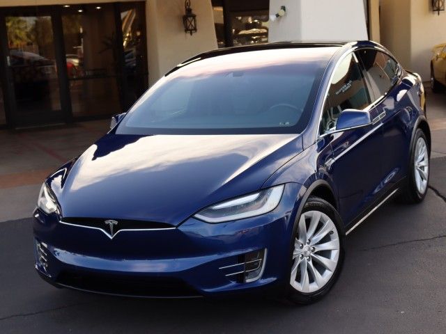 Tesla Model x (2016)