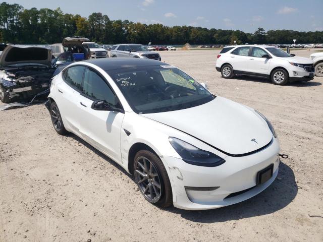 Tesla Model 3 (2022)
