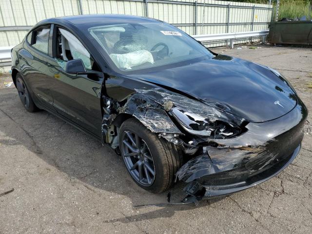 Tesla Model 3 (2022)