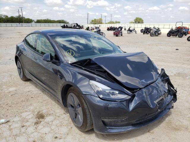 Tesla Model 3 (2022)