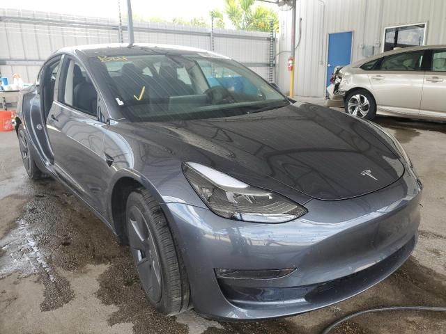 Tesla Model 3 (2022)