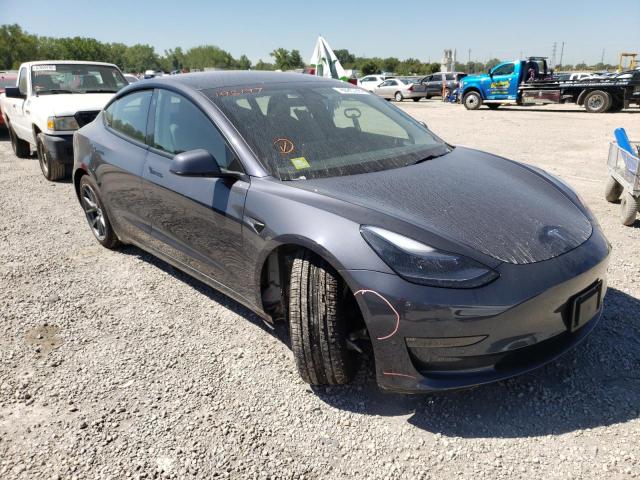 Tesla Model 3 (2022)