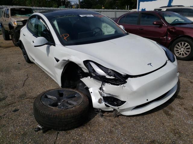 Tesla Model 3 (2022)