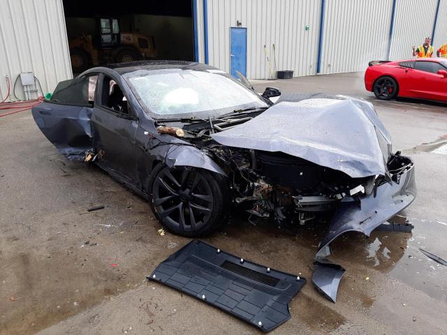 Tesla Model s (2022)