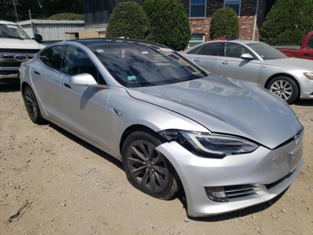 Tesla Model s (2017)