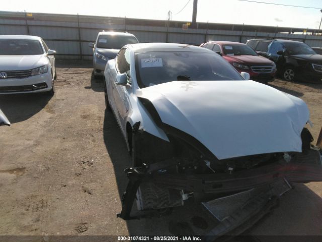 Tesla Model s (2015)