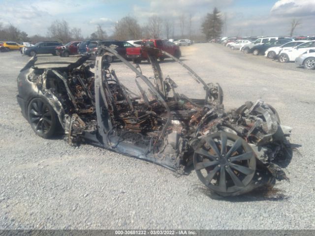 Tesla Model x (2019)