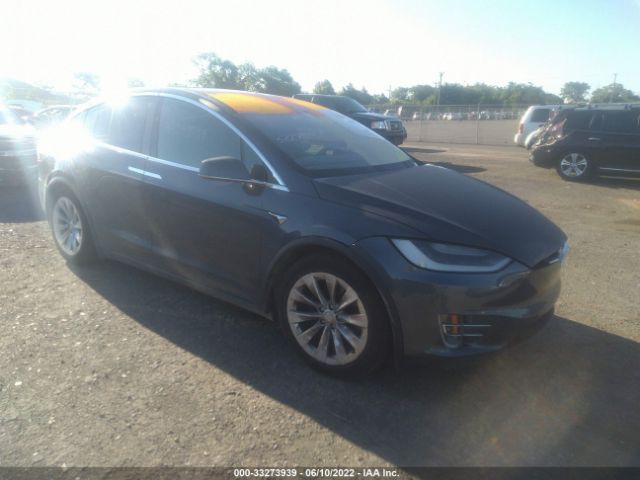 Tesla Model x (2019)