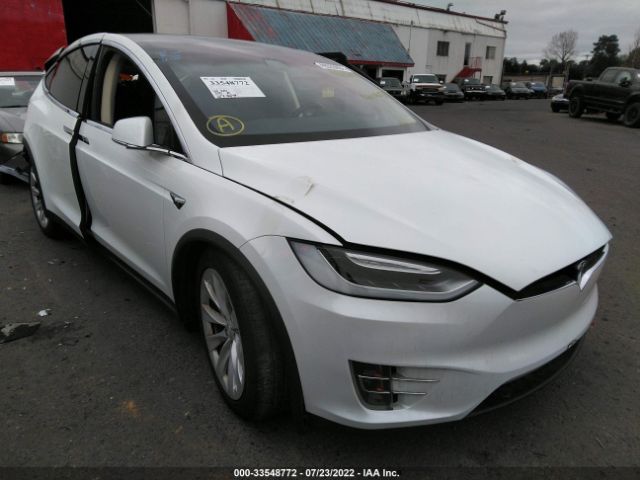 Tesla Model x (2016)