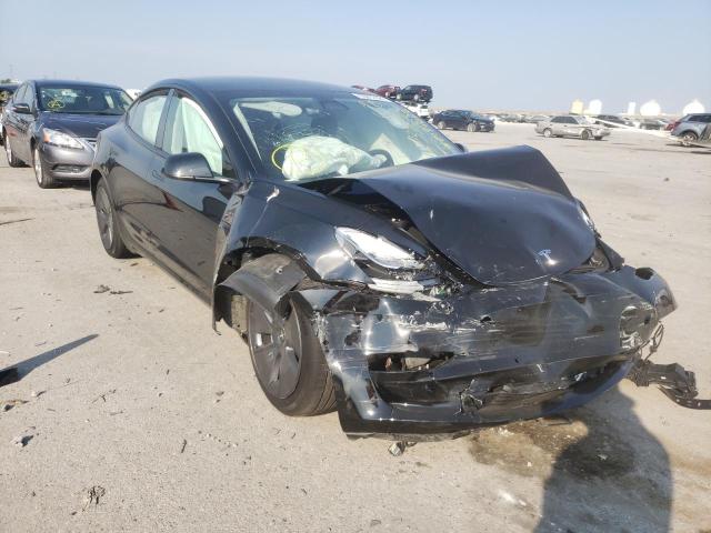 Tesla Model 3 (2022)