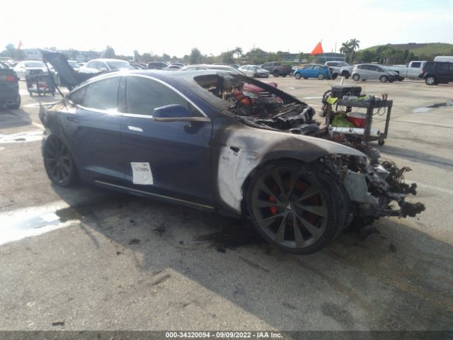 Tesla Model s (2020)