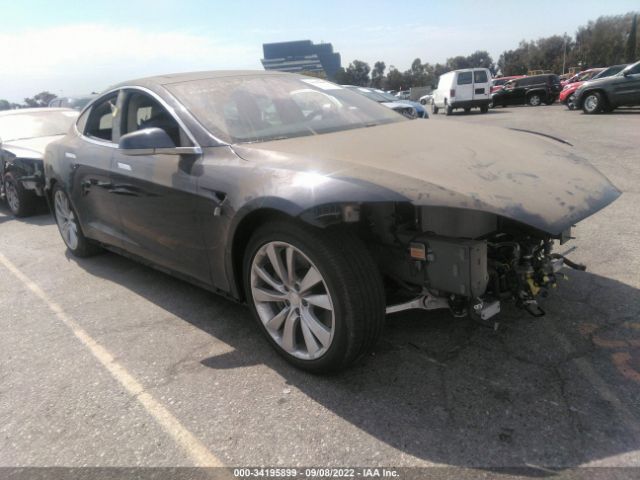 Tesla Model s (2017)