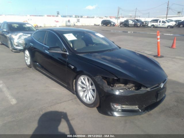 Tesla Model s (2020)