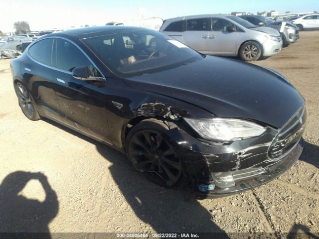Tesla Model s (2015)