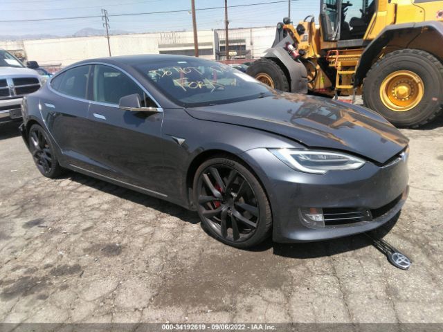 Tesla Model s (2019)
