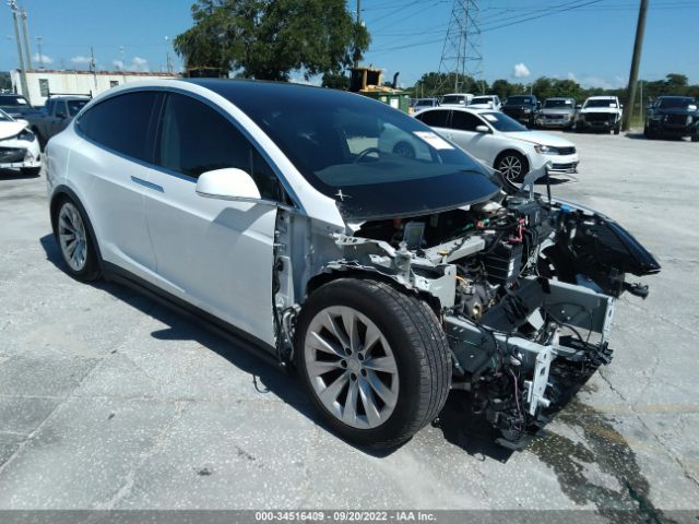 Tesla Model x (2017)