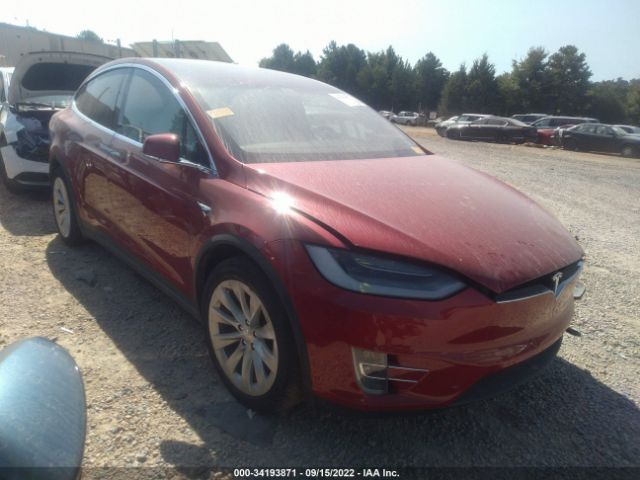 Tesla Model x (2020)