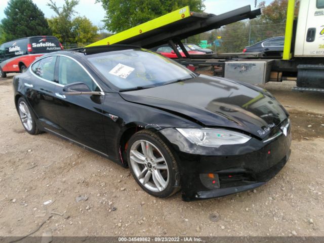 Tesla Model s (2015)