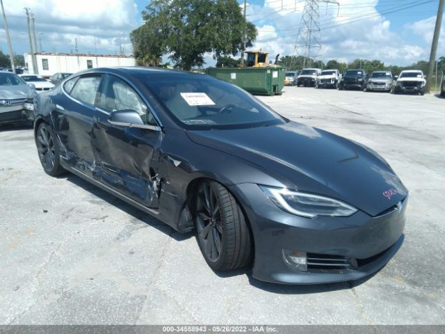 Tesla Model s (2017)