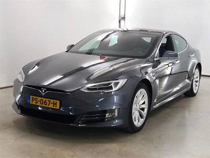 Tesla Model s (2017)