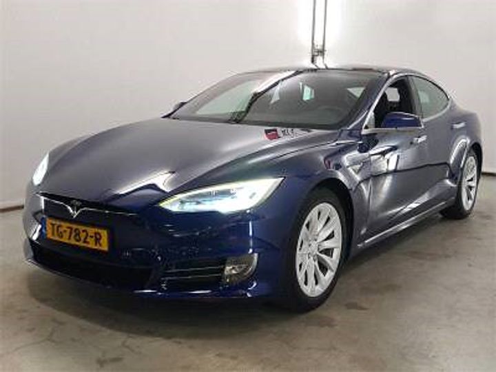 Tesla Model s (2018)