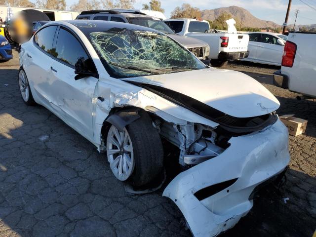 Tesla Model 3 (2022)