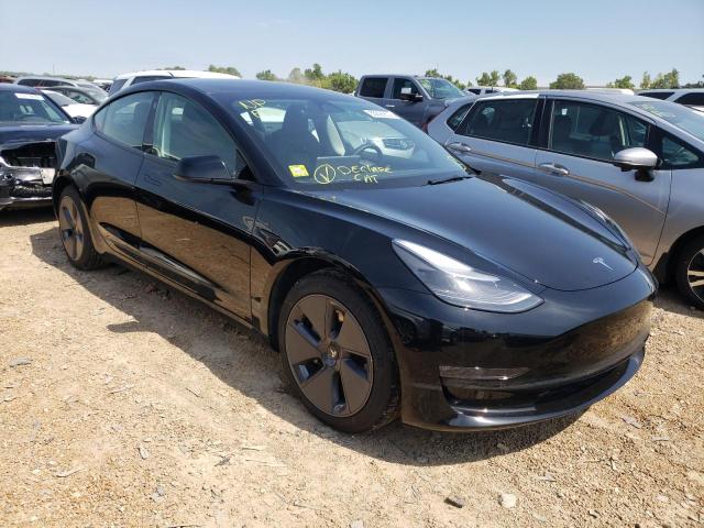 Tesla Model 3 (2022)