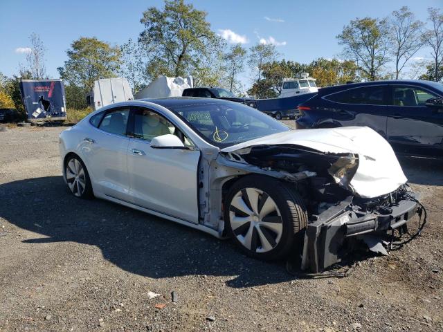 Tesla Model s (2020)