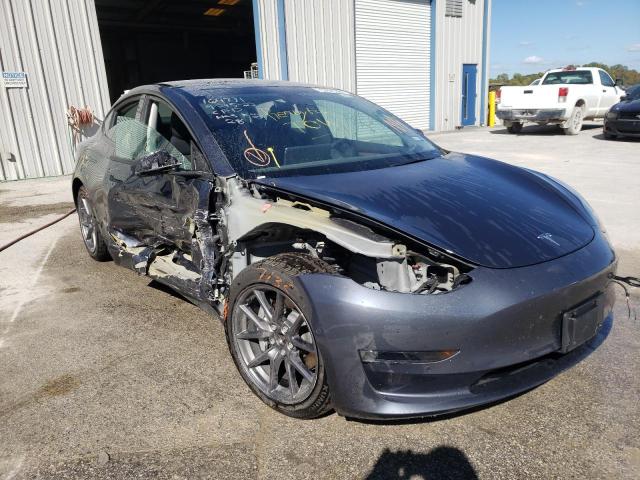 Tesla Model 3 (2022)